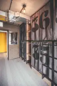 Hide Hostel - 27