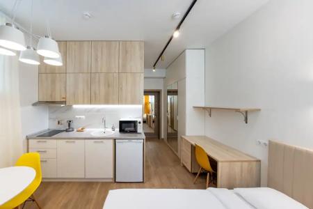 Karl House - 55