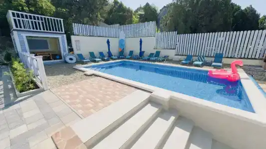 Паруса - 1