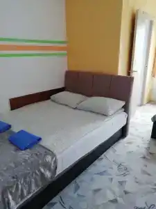 Вишневый - 28