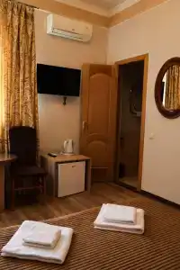 Лаки - 68