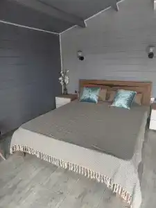 BLACK-HOUSE - 14