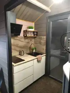 BLACK-HOUSE - 16