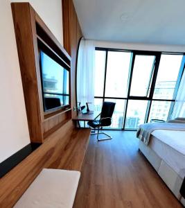 Ramada Plaza By Wyndham - 14