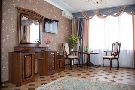 Гранд Плаза - 32