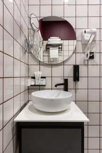 Номера - 204