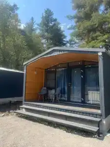 LaFa Glamp - 26