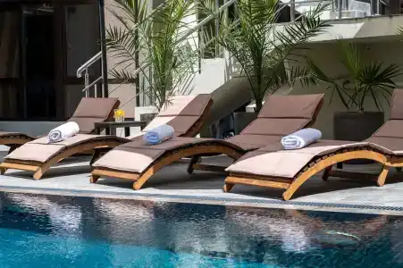 Sandro Palace - 10
