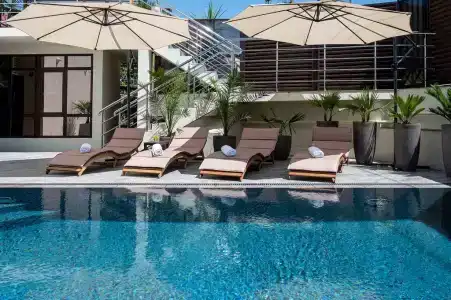 Sandro Palace - 2