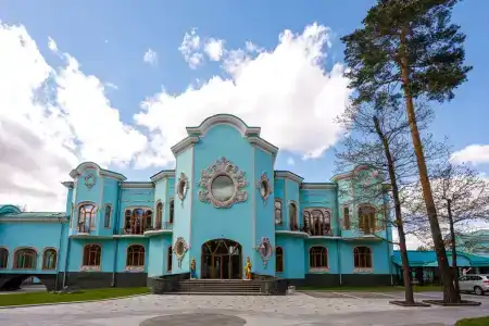 Malakhovka Palace - 1