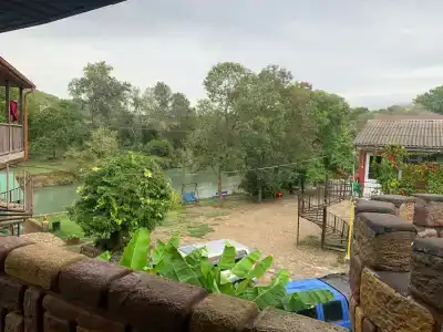 Замок у реки - 2