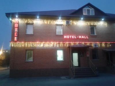 - HALL - 0
