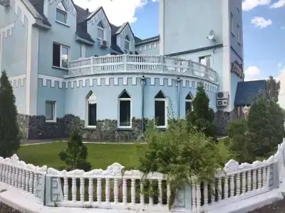 Алькасар - 3