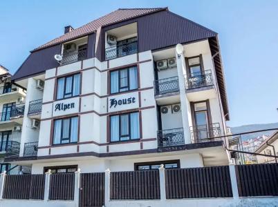 Alpen House - 1