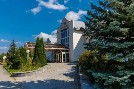 Гостиничный комплекс Уральский Двор - 2