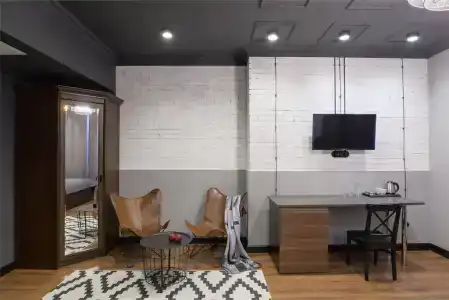 Welcome House Boutique - 3