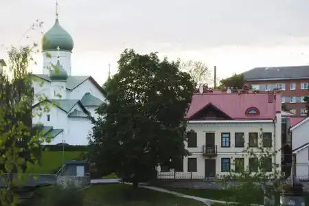 Апарт-отель на Верхне-Береговой - 1