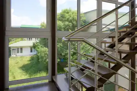 Приветливый дворик - 8