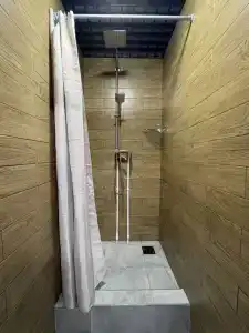 Уголок - 5