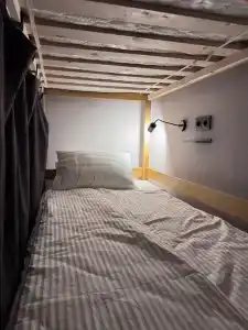 Уголок - 4