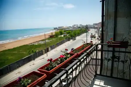 Метрополь - 108