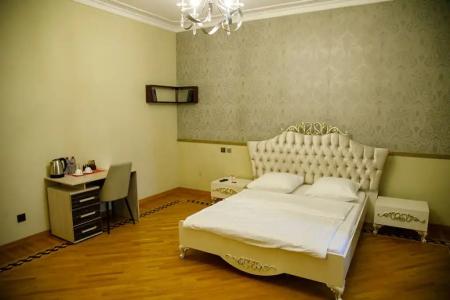 Метрополь - 130