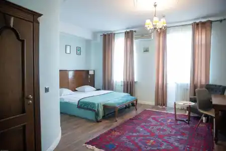 Метрополь - 138