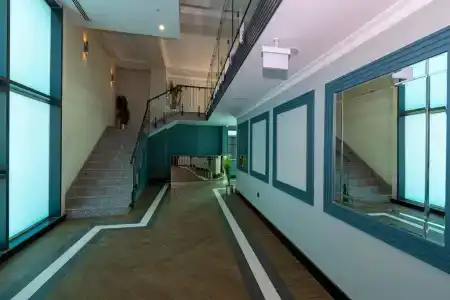 Rusel park residence - 1
