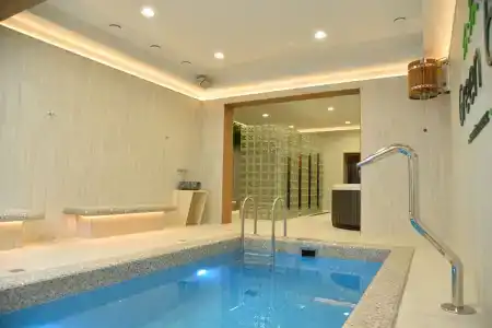 Greenbay Aparts&Spa - 6
