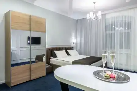 Староневский Дом - 3