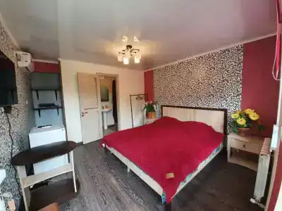 У Полины - 26