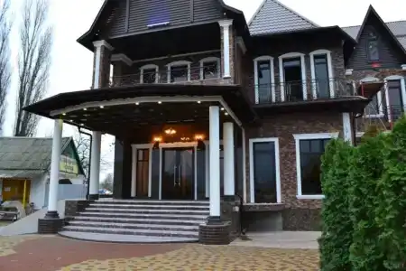Galar Hall - 20