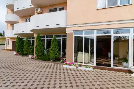 Адмирал - 24
