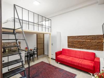 The Red Tent Suite 88 - 24