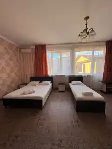 Das house - 5