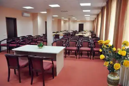 Регина на Петербургской - 6
