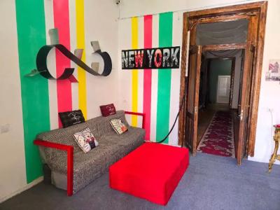 Colors Hostel - 0
