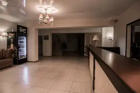 Бест - 1