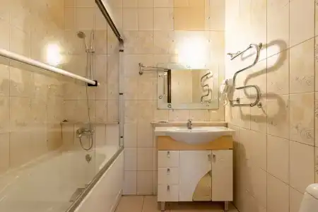 Отель - 100