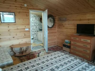 Деревянный коттедж в можжевеловой роще - 130