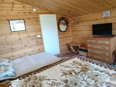 Деревянный коттедж в можжевеловой роще - 128