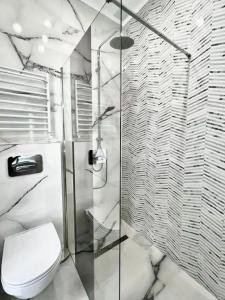 Белый лотос - 103