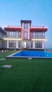Tong Marina - 5