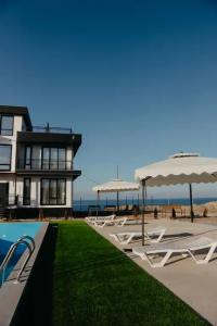 Tong Marina - 4