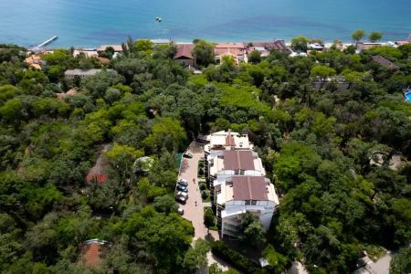 Арт-отель - 1