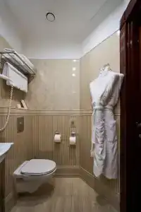 Золотой Треугольник - 46