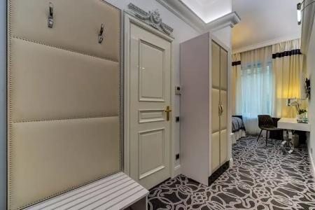 Золотой Треугольник - 126