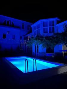 Come Inn - 7