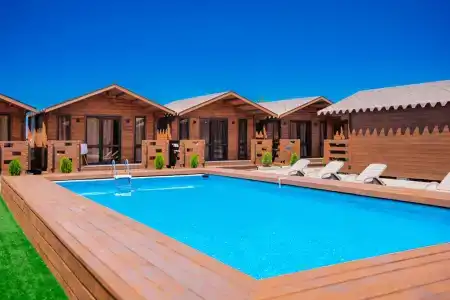 Grand House - 9