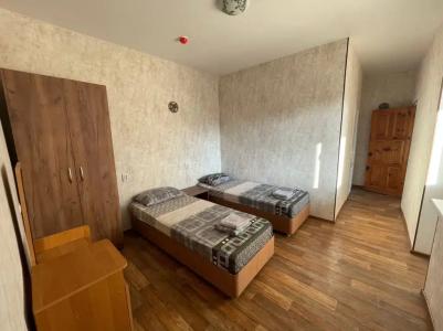 У Александра - 125